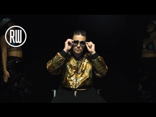 Премьера клипа! Robbie Williams - Andy Warhol (22.02.2018)