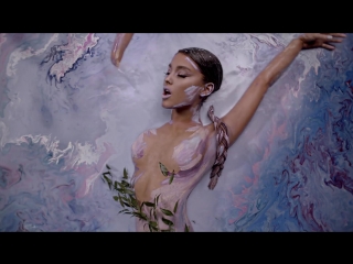 Премьера клипа! Ariana Grande - God is a woman (14.07.2018)